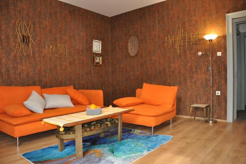 Bright And Colourful Apartment Luce -Sandy Beach Split Bagian luar foto