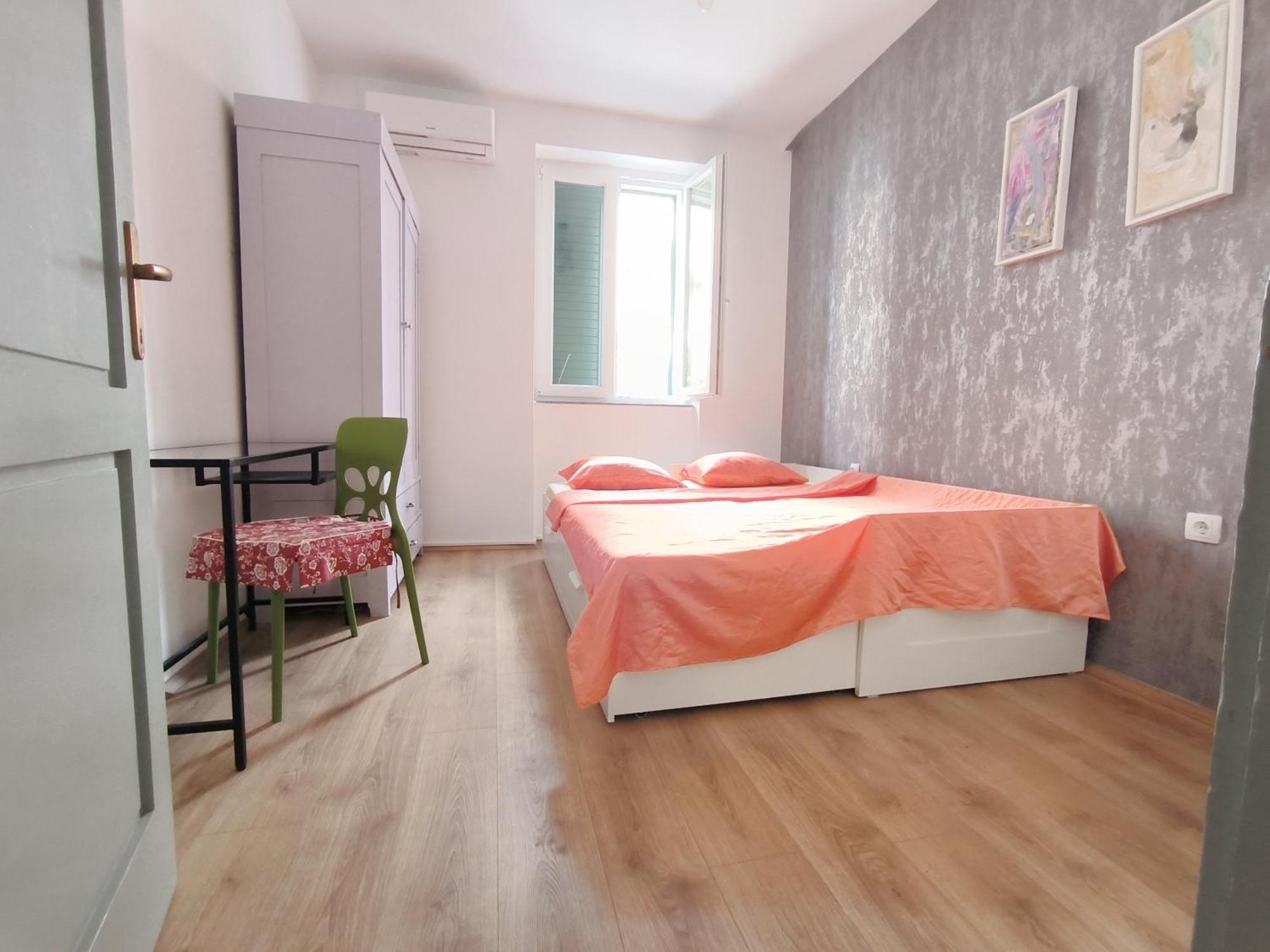 Bright And Colourful Apartment Luce -Sandy Beach Split Bagian luar foto